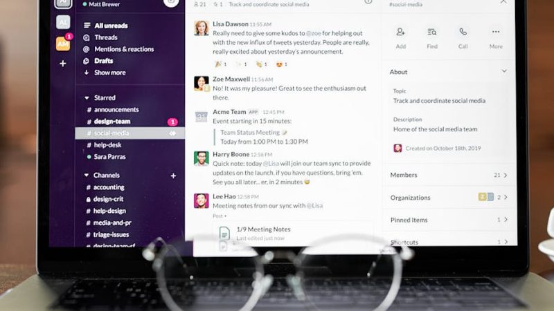 Установка Claude AI на iOS с бесплатным доступом для SMM-специалистов