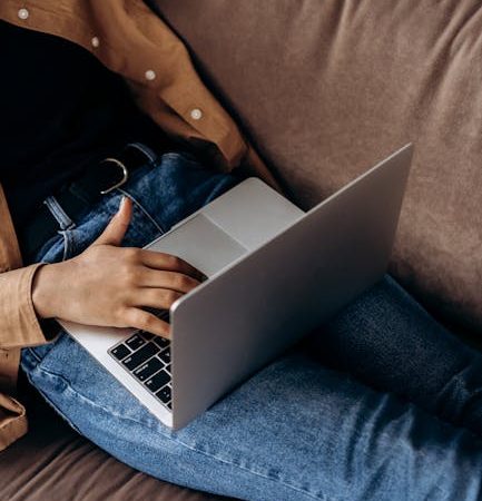 Регистрация в Claude AI в 2025 году для SMM-специалистов