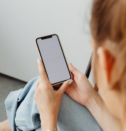 Использование Claude AI в Telegram для разработчиков и маркетологов