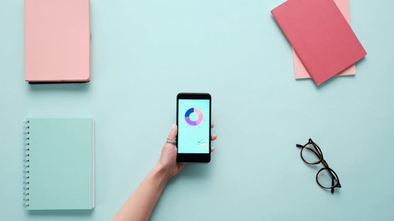 Claude AI или ChatGPT для маркетологов сравнение AI-ботов для вебинаров