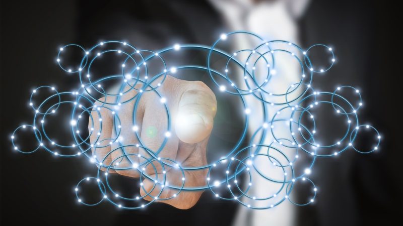 Создание диалогов в Claude AI Chatbot с API-ключом для проведения вебинаров